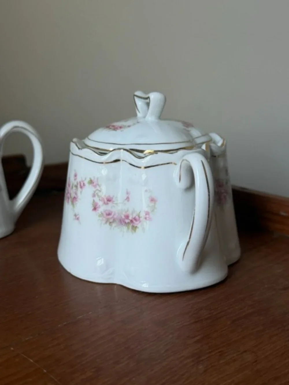 Vintage Sugar Bowl and Creamer Set